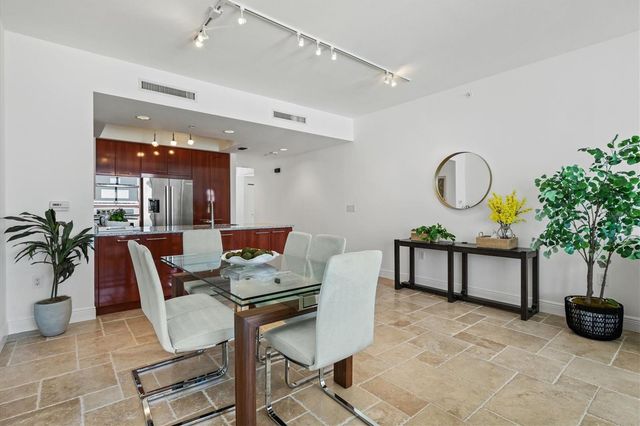 50 CENTRAL AVENUE 15A, Sarasota, FL 34236