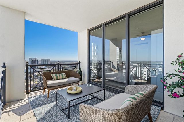 50 CENTRAL AVENUE 15A, Sarasota, FL 34236