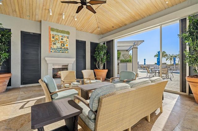 50 CENTRAL AVENUE 15A, Sarasota, FL 34236