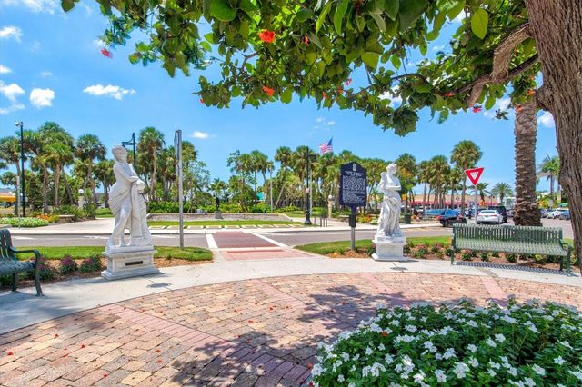 50 CENTRAL AVENUE 15A, Sarasota, FL 34236