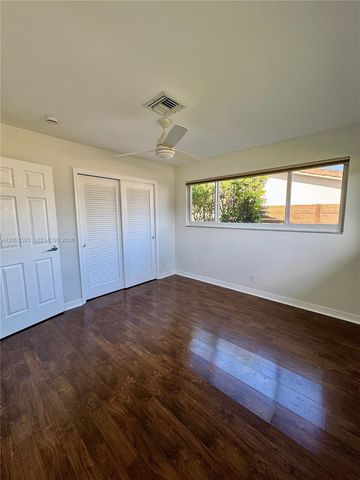 1093 SW 14th St, Boca Raton, FL 33486