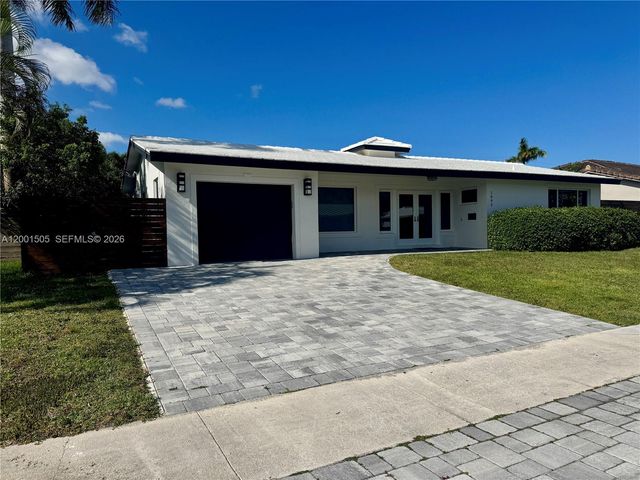 1093 SW 14th St, Boca Raton, FL 33486