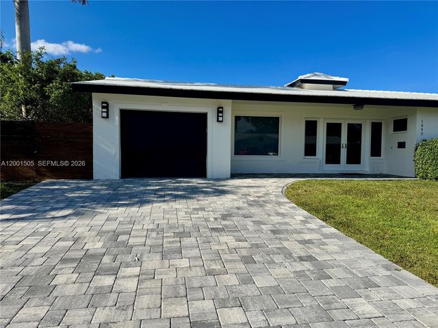 1093 SW 14th St, Boca Raton, FL 33486