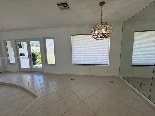 1093 SW 14th St, Boca Raton, FL 33486