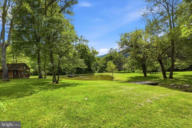 13328 JOHN MARSHALL HWY, Linden, VA 22642