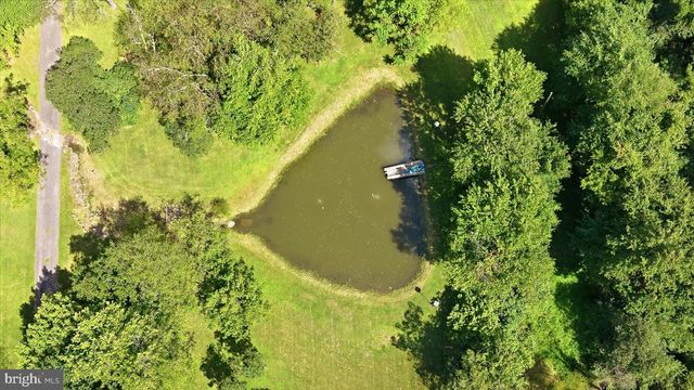13328 JOHN MARSHALL HWY, Linden, VA 22642