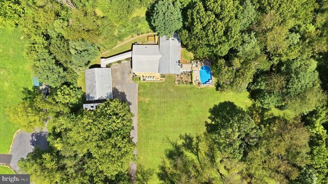 13328 JOHN MARSHALL HWY, Linden, VA 22642