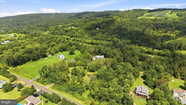 13328 JOHN MARSHALL HWY, Linden, VA 22642