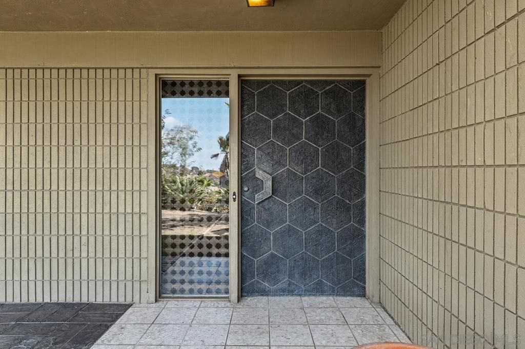 9827 Edgar Pl, La Mesa, CA 91941 — photo 5
