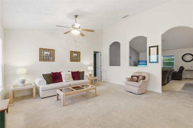 13056 PAINTED BUNTING AVENUE, Weeki Wachee, FL 34614