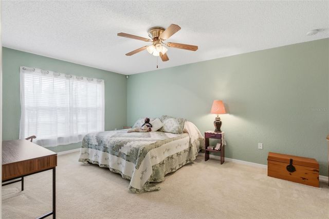 13056 PAINTED BUNTING AVENUE, Weeki Wachee, FL 34614