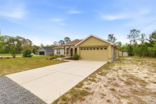 13056 PAINTED BUNTING AVENUE, Weeki Wachee, FL 34614