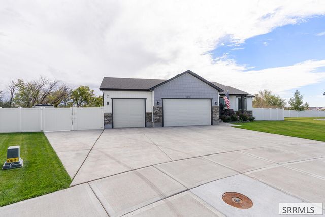 3272 Conela Circle, Ammon, ID 83406