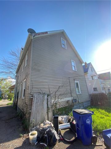 7813 Laumer Avenue, Cleveland, OH 44105