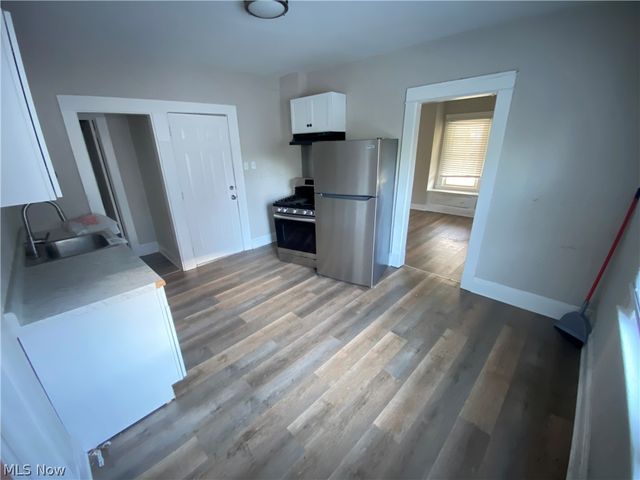 7813 Laumer Avenue, Cleveland, OH 44105