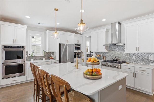 158 Hewitt Street, Summerville, SC 29486