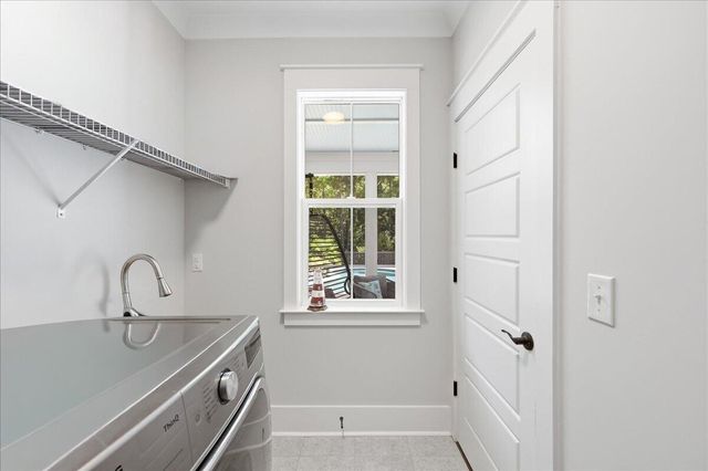 158 Hewitt Street, Summerville, SC 29486