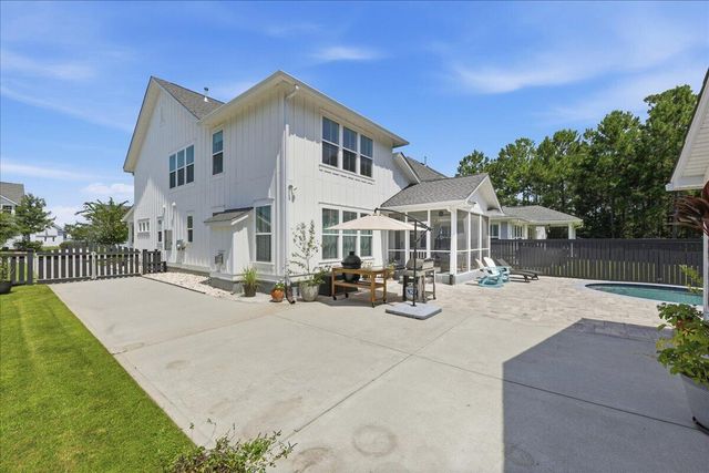 158 Hewitt Street, Summerville, SC 29486