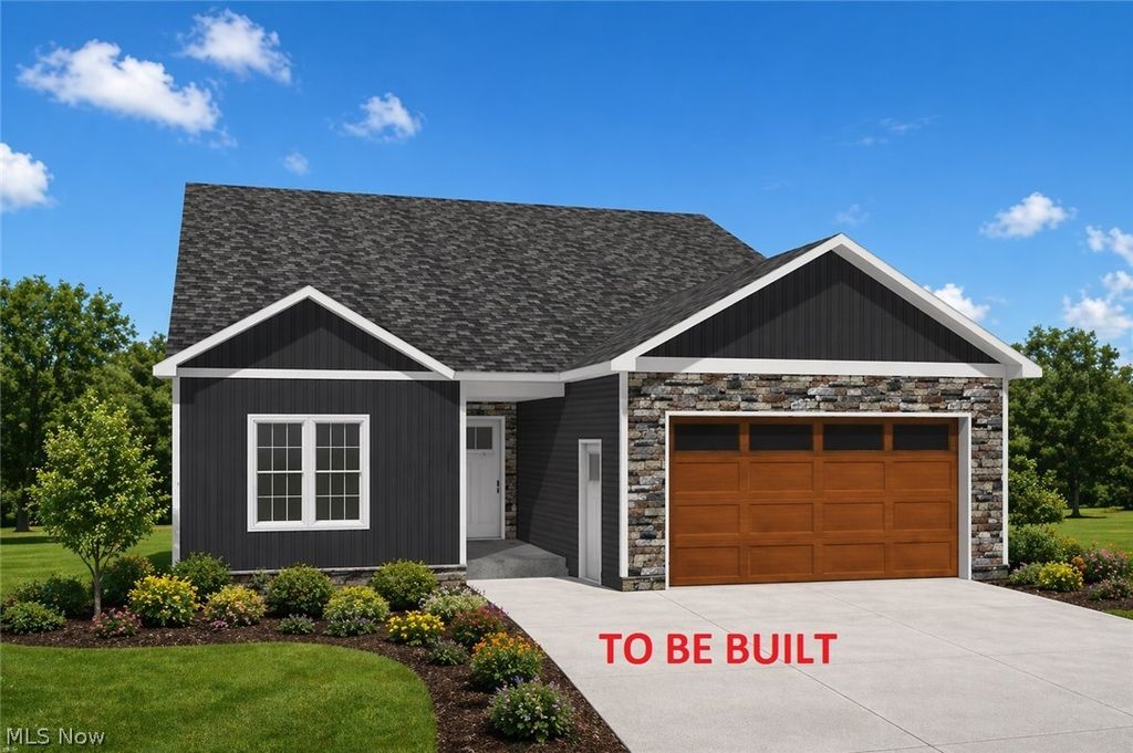 8733 Harvest Glenn Trail 16, Poland, OH 44514