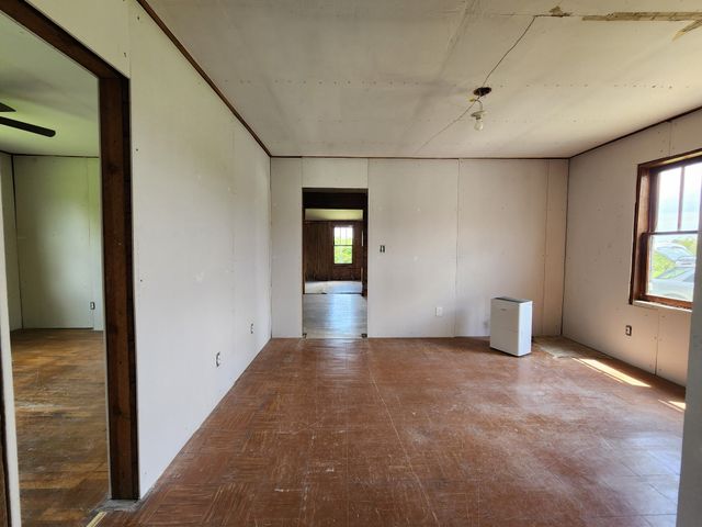 581 Tabor Loop, Crossville, TN 38571