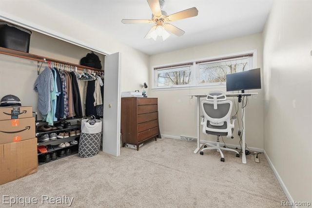 1009 Illinois Street, Marysville, MI 48040