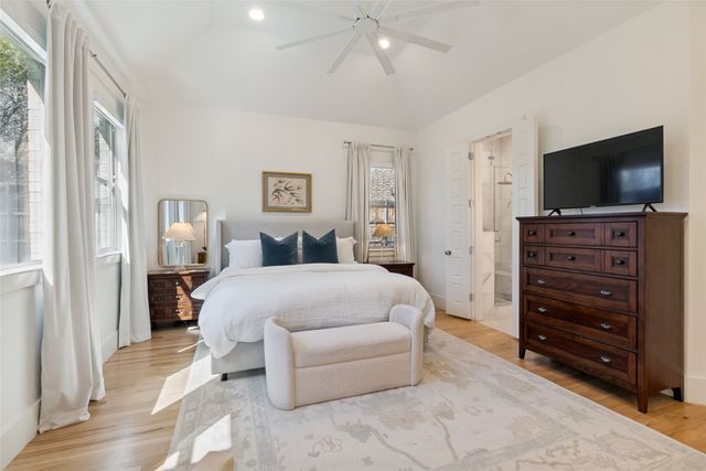 7533 Garonne Street, Dallas, TX 75231