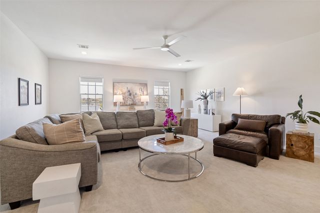 7533 Garonne Street, Dallas, TX 75231