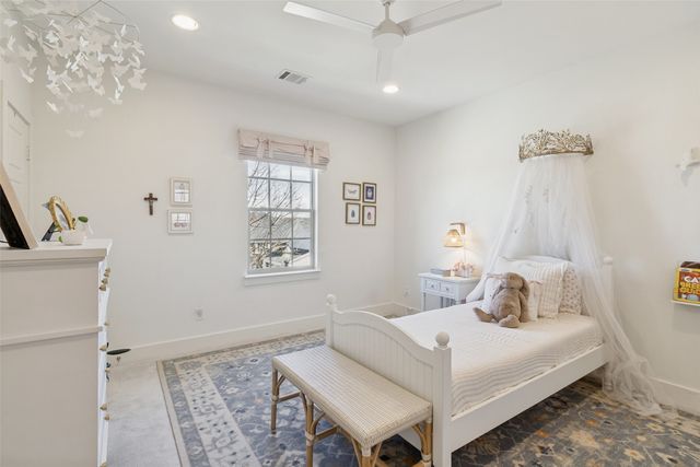 7533 Garonne Street, Dallas, TX 75231