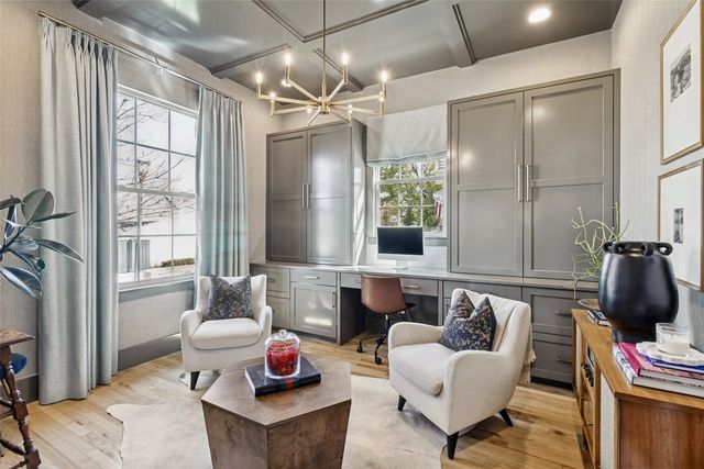 7533 Garonne Street, Dallas, TX 75231