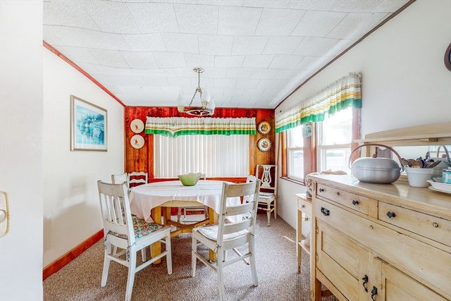 9 Parkview Ave, Beverly, MA 01915