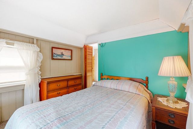 9 Parkview Ave, Beverly, MA 01915