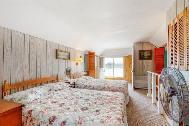 9 Parkview Ave, Beverly, MA 01915