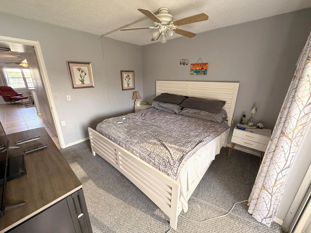 29 BERKSHIRE B, West Palm Beach, FL 33417