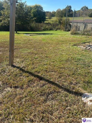 1536 Hobbs Reesor Road, Vine Grove, KY 40175