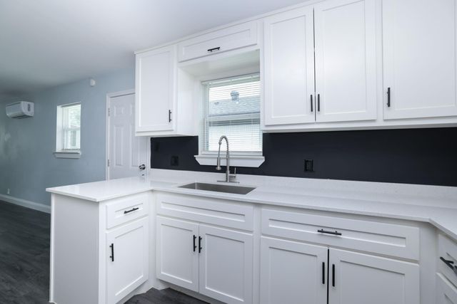 4120 Linn Street E, Houston, TX 77026
