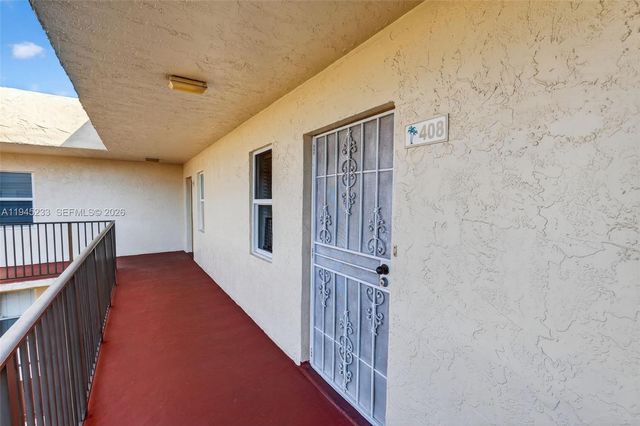 2801 Somerset Dr 408, Lauderdale Lakes, FL 33311