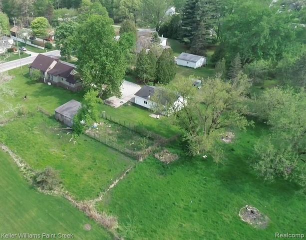 2165 Michigan Road, Port Huron, MI 48060