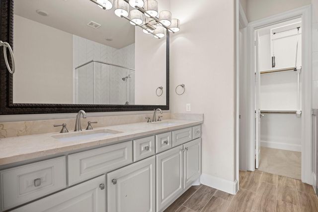 2656 Fountain Key Boulevard, Houston, TX 77008