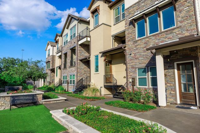 2656 Fountain Key Boulevard, Houston, TX 77008