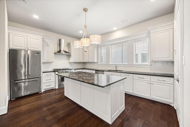 2656 Fountain Key Boulevard, Houston, TX 77008