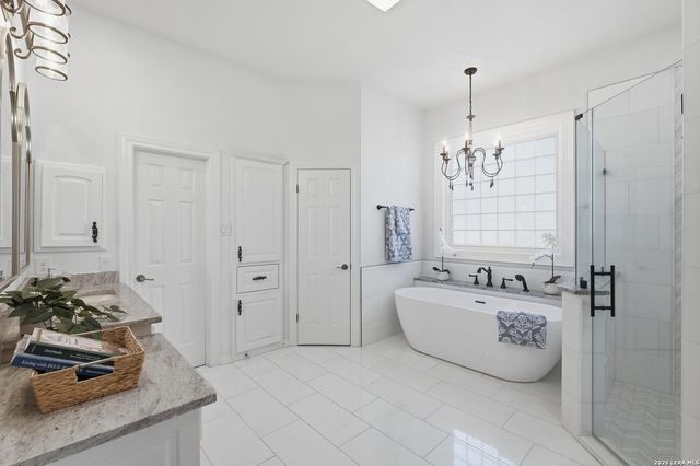 45 Champion Trail, San Antonio, TX 78258