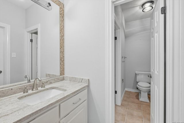 45 Champion Trail, San Antonio, TX 78258