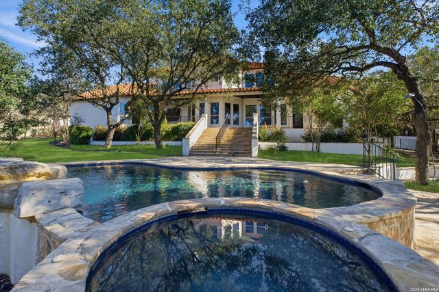 45 Champion Trail, San Antonio, TX 78258