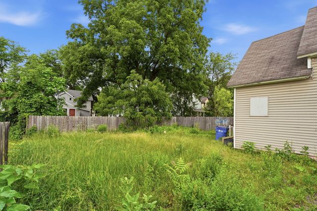 31 Mathews Court NE, Grand Rapids, MI 49505