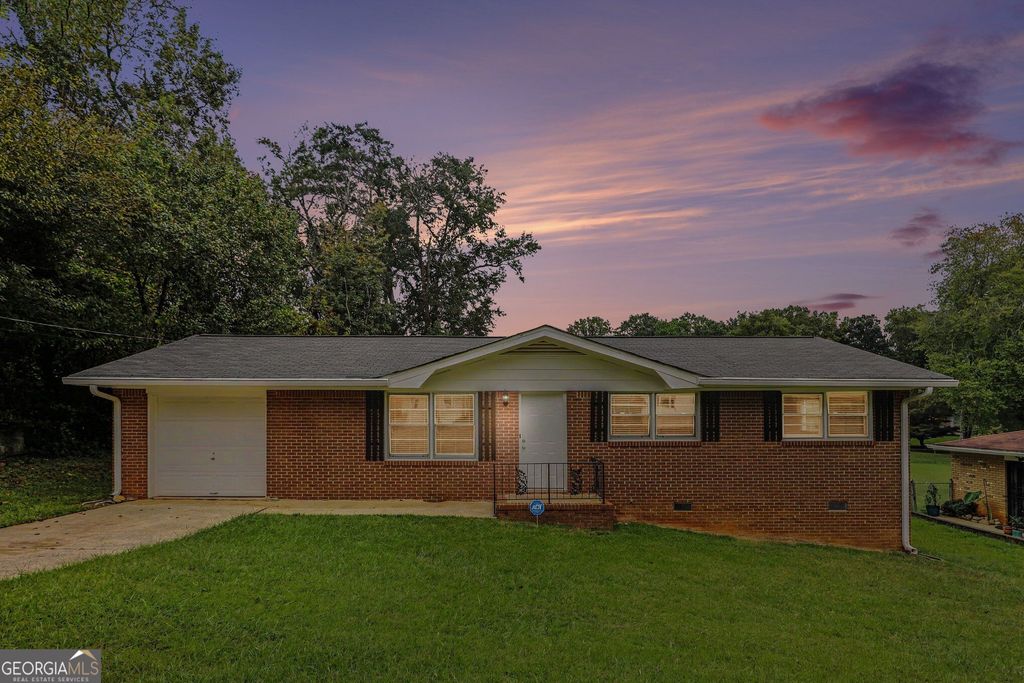 2541 Burton Circle, Morrow, GA 30260 — photo 3
