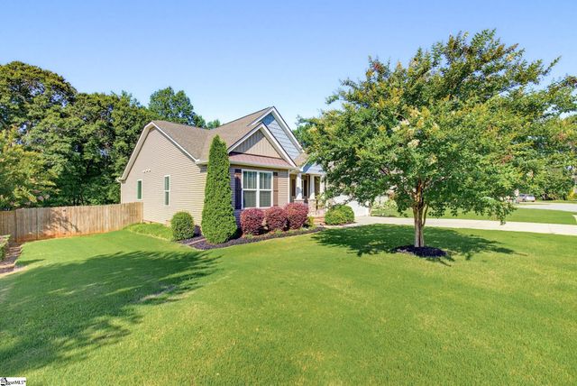 109 Kingsfield Place, Piedmont, SC 29673