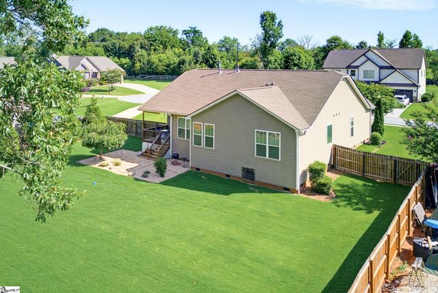 109 Kingsfield Place, Piedmont, SC 29673