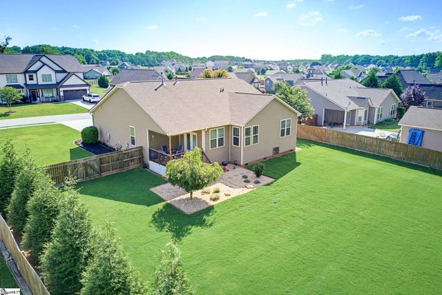 109 Kingsfield Place, Piedmont, SC 29673