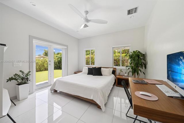 2615 NE 213th Street, Miami, FL 33180