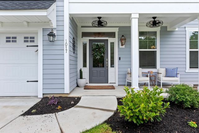 1017 Saltwater Circle, Johns Island, SC 29455